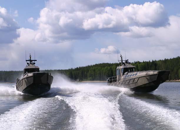Prikaati kouluttaa myös laivastojoukkojen alokkaat peruskoulutuskaudella. Joukko-osasto koostuu Meritiedustelupataljoonasta, Porkkalan rannikkopataljoonasta ja Suomenlinnan rannikkorykmentistä.
