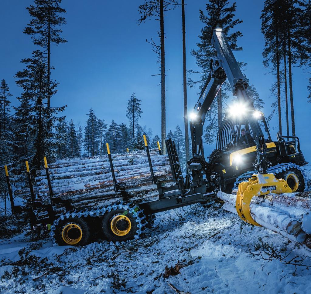 Pitkä teli alentaa teloilla varustetun koneen pintapainetta jopa 17 % verrattuna vakiomalliseen teliin onhan pitkä teli napaväliltään jopa 1 890 mm.