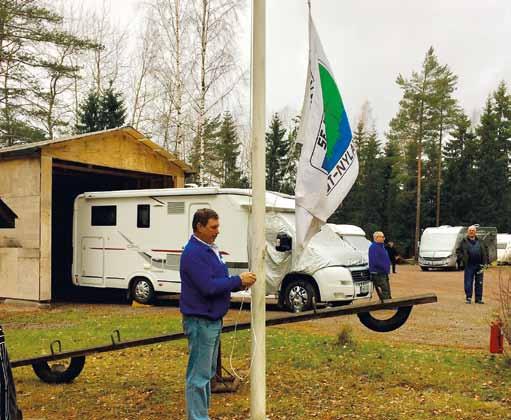 Nya styrelsens arbete har inletts och något desto mera speciellt finns det inte på årets agenda. Vi har ju våra träffar och vårmötet är nu undanstökat och har röstats fram årets caravanare.