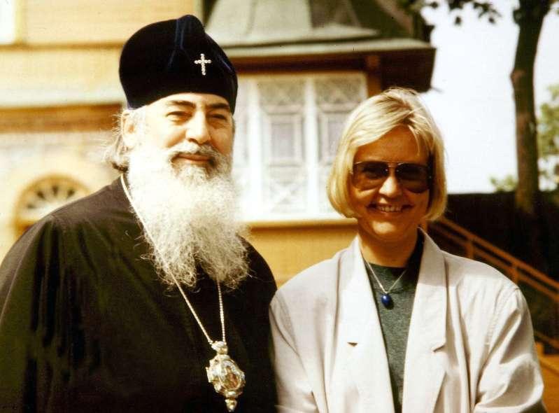 Metropoliitta Vladimir osallistui ensimmäisen kerran neuvotteluihin Pyhtitsassa 1989 Pskovin ja Porhovin arkkipiispana.