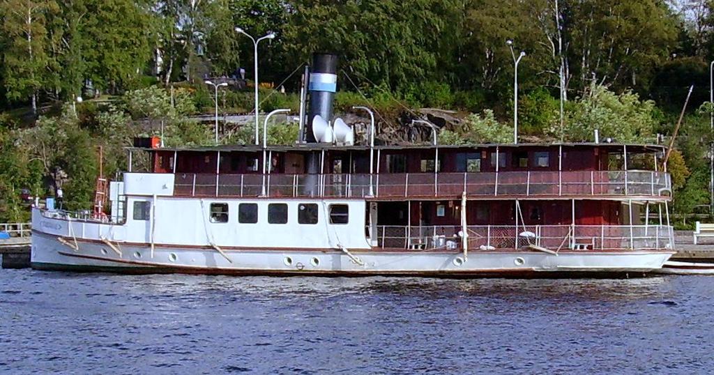Vesiliikenneselvitys 4 Kuva 4: s/s Tarjanne (Jarmo Puskala; Wikimedia Commons) 2.4.2 Liikennemäärä ja kehitys Liikennemäärissä ja laivojen lukumäärässä ei ole tapahtunut merkittävää muutosta.