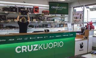 Verkkokauppa on kuitenkin suunnitteilla ja se otetaan tulevaisuudessa käyttöön. Kuopiolaisille ja lähiseudun ihmisille nimi Cruz on hyvin tuttu. Ihmiset ovat tottuneet asioimaan meillä.