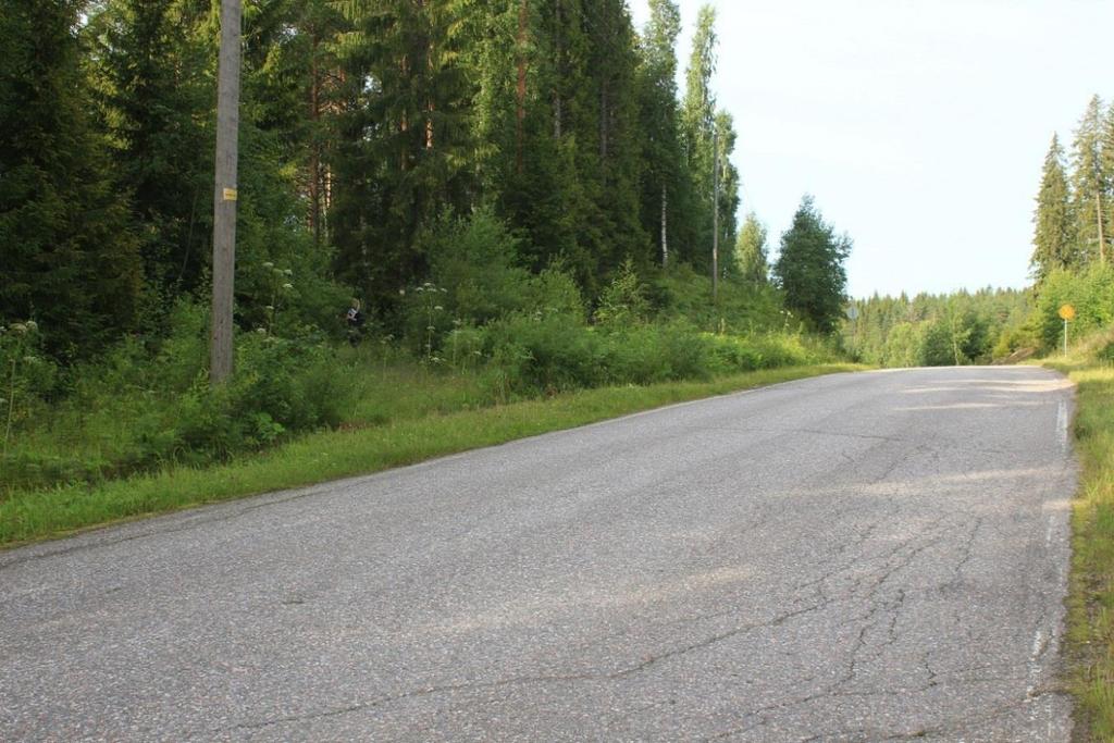 12.2. Nuoraoja Nuoraojan kohdalla vanha tielinja on kiertänyt mäennyppylän nykyisen tien eteläpuolelta.