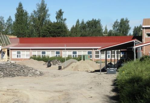 Rakennuksen B ilmanvaihtojärjestelmän päivitys ja sadevesijärjestelmä, pihan valaistus.