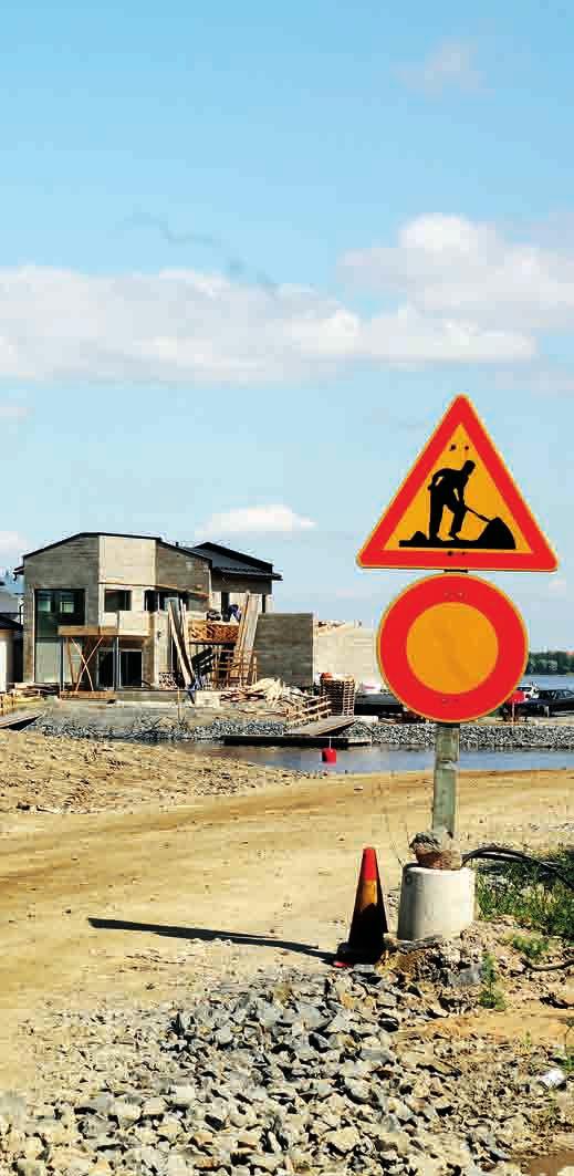 1) Omakotitalon, loma-asunnon ja niiden talousrakennusten katteen ja ulkoverhouksen värin ja materiaalin muuttamiselle, paitsi jos rakennus on asemakaavassa tai rakennussuojelulain nojalla suojeltu.