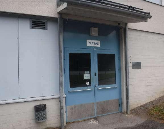 Puuikkunoiden tekninen käyttöikä normaaleissa olosuhteissa on keskimäärin noin 50 vuotta (KH 90-00403 Kiinteistön tekniset käyttöiät ja