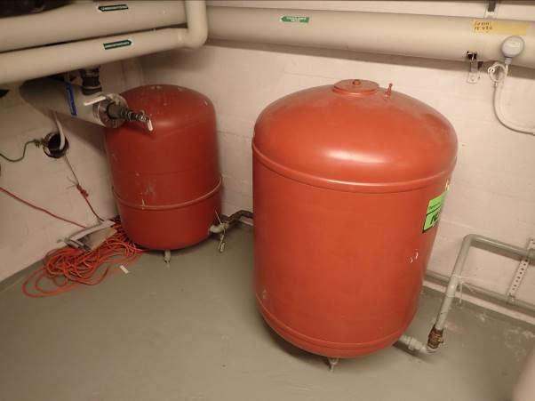 4 C). Perussäätö teetetään tarpeen mukaan.