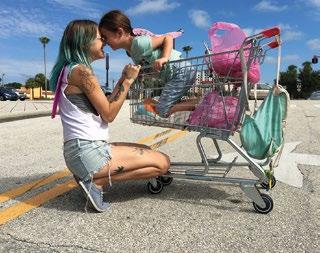 ONNELIN JA ANNELIN TALVI THE FLORIDA PROJECT LUMOTUT SANAT -FESTIVAALIN ELOKUVAT Elokuvat tarjoaa Lumotut sanat, Zodiak Finland ja Oulun Elokuvakeskus Marjatta Kurenniemen 100-vuotisjuhlavuoden