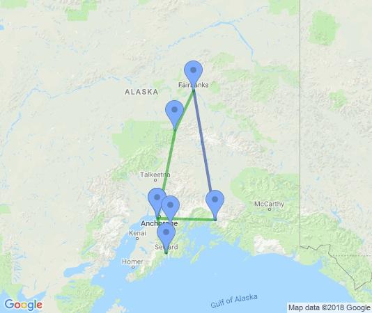 ja retket pääsymaksuineen palvelupalkkiot ja kantajamaksut hotelleissa USA:n matkustuslupa (ESTA) lento- ja turistiverot sekä muut