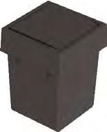 KYLPYHUONEKALUSTEET RSK Hinta EUR 8879245 50:- PISTORASIA Allaskaappiin on mahdollista lata IP44-luokiteltu pistorasia.
