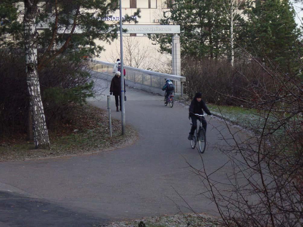 Länsituulensilta Tapiolassa 3 25 2 15 1 5-5 1 3 5 7 9 11 13 15 17 19 21 23 25 27 29 31 33 35 37 39 41 43 45 47 49 51