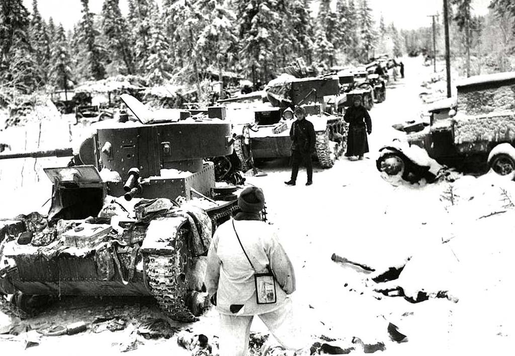 Suomalaiset saivat sotasaaliikseen muun muassa : 4 822 kivääriä, 190 pikakivääriä, 106 konekivääriä, 29 panssarintorjuntatykkiä, 71 kenttä- ja