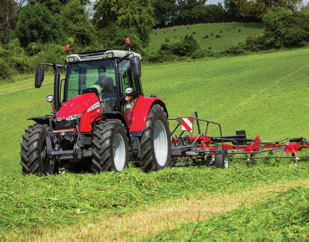 13 Jalostettua suorituskykyä MASSEY FERGUSON Erityisesti näille 95 130 hv malleille kehitetty Dyna-6-voimansiirto sopii täydellisesti pidemmälle akselivälille ja nelisylinterisellä moottorilla