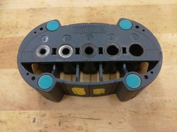 TAPITUSOHJAIN WOLFCRAFT - 6, 8 ja 10 mm:n porausohjain pyörötappiliitoksia varten -