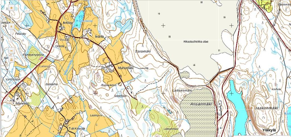 Mittausasema sijaitsee Yara Suomi Oyj:n Siilinjärven tuotantolaitosten kaivoksen rikastushiekka-alueen ja Sikamäen/Ansamäen läjitysalueen länsipuolella alueella, jonne rikastushiekka- ja