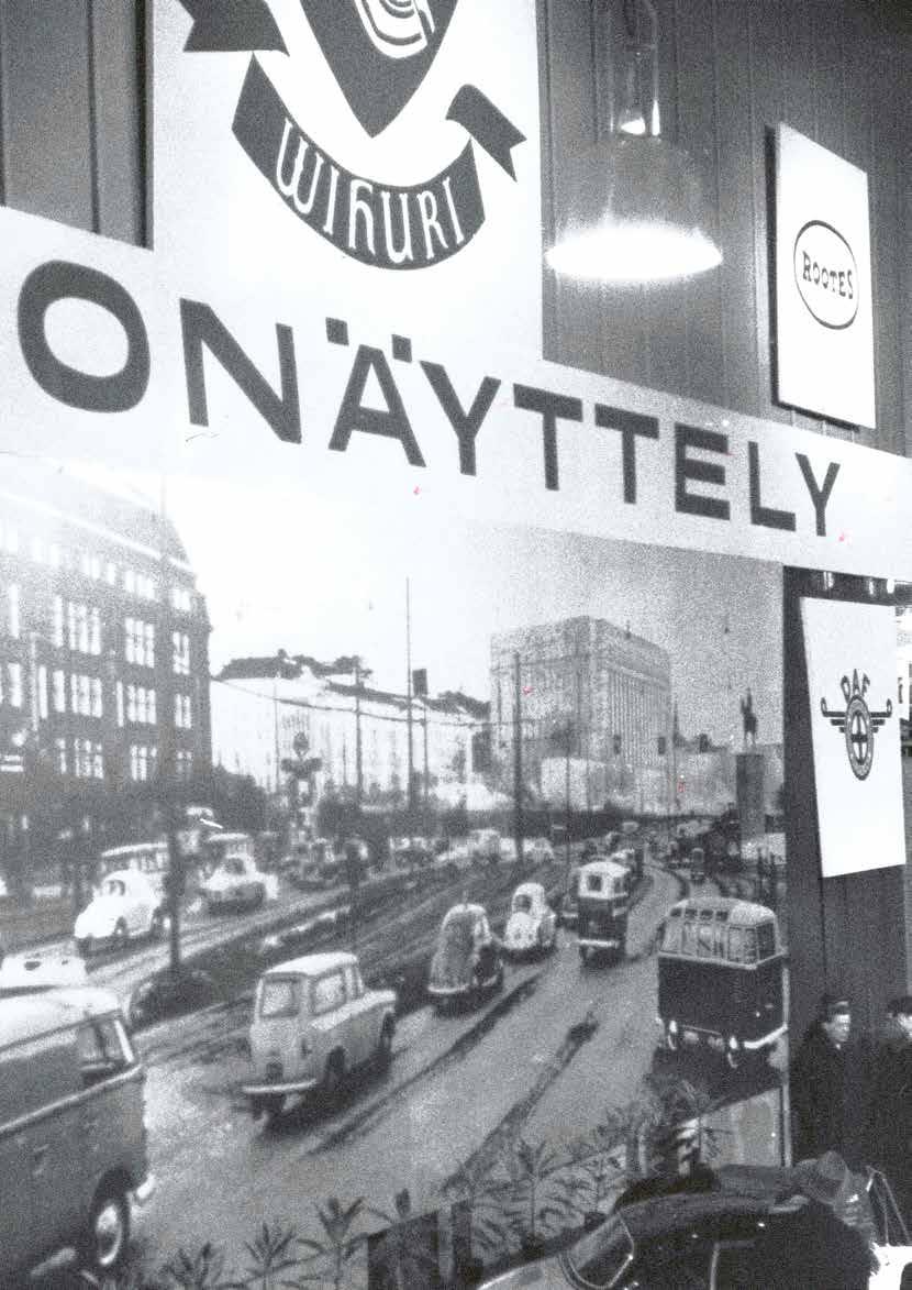 AKRYYLITAULUT METALLITAULUT PUUTAULUT