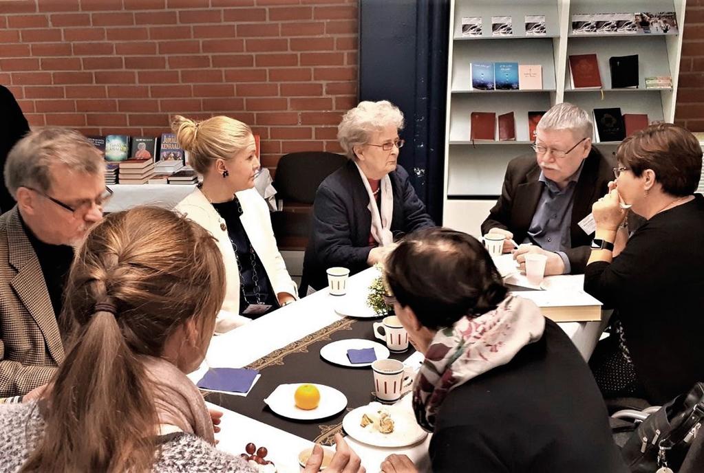 Kaivinkoneyrittäjästä sadan työntekijän johtajaksi ja yrittäjien puolestapuhujaksi noussut Jari-Pekka puhuu mieluummin valmentamisesta kuin johtamisesta.