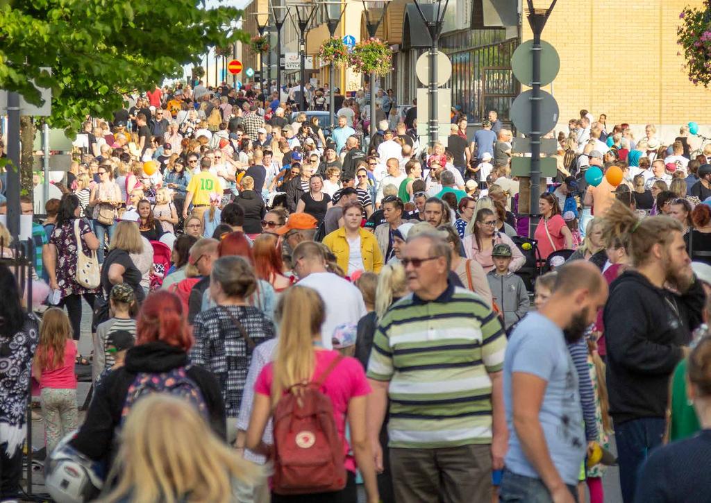 OSALLISTU OIKEESTI! tehdään #YHDESSÄ TEKIJÄLTÄ Varkauden kansalaistoiminnan ohjelman hyötyjä ja satoa kerätään jatkossa monelta tontilta.