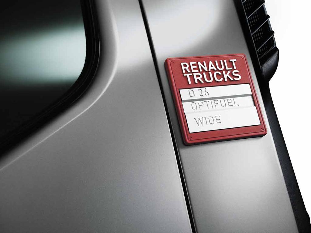 RENAULT TRUCKS_ 18 19 RENAULT TRUCKS_ LUOTETTAVUUTTA KAIKISSA OLOSUHTEISSA Renault Trucks on tukenasi auton koko elinkaaren ajan varmistaakseen, että työvälineesi on käytössä mahdollisimman