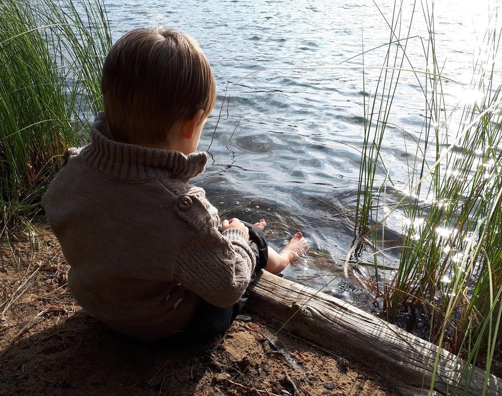 Eropalvelut Jokaiselle perhekeskusalueelle kootaan eroverkosto.