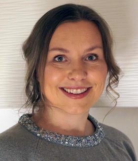 Verkoston rakenne Johtoryhmä, johon kuuluu yksi edustaja jokaisesta jäseninstituutiosta/järjestöstä Verkoston johtoryhmä valitaan kahdeksi vuodeksi Verkoston johtaja