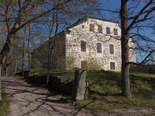 Ennen kokousta kuulemme VTT erikoistutkija Marjaliisa Hentilän esitelmän aiheesta Naiset saksalaisten huoltajina 1918.