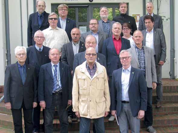 Henkilöt eturivissä vasemmalta Kullervo Hantula, Thomas-Erik Blom, pormestari Jürgen Kirsten ja Jukka Pennanen.