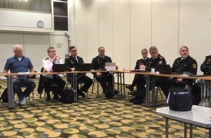 S I S Ä LT Ö 2 2 Pääkirjoitus 4 Kehittämispäällikön terveiset 5 Pelastuslaitosten