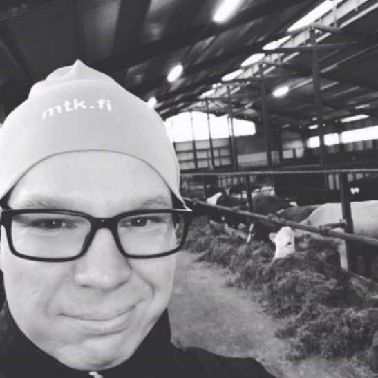 Hyvä hetki polkaista kaasua! Päällimmäisenä vuodesta 2017 jäi mieleen kasvukauden rajut haasteet eri alueilla ja sadonkorjuun ongelmat aina lumien tuloon saakka.
