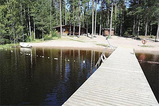 3 2.7 Valokuvat 3. UIMARANNAN KUVAUS 3.1 Vesityyppi Järvi, tummavetinen 3.2 Rantatyyppi Hiekkaranta 3.