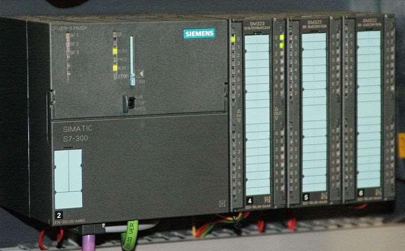 Jos löytyi tunkeutui Siemens WinCC SCADA ohjelmistoon ja etsi tietynlaisia PLC:tä.