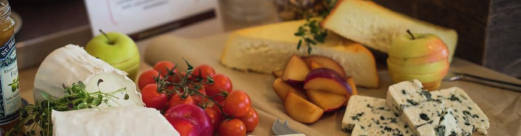 Happy Father's Day! Isänpäivää vietetään Vaakuna Salissa 11.11.2018 ja nautitaan herkullinen Isänpäiväbuffet Kattaukset: klo 12.00 ja 14.30 Omistajan käyntikortilla 39 (norm.