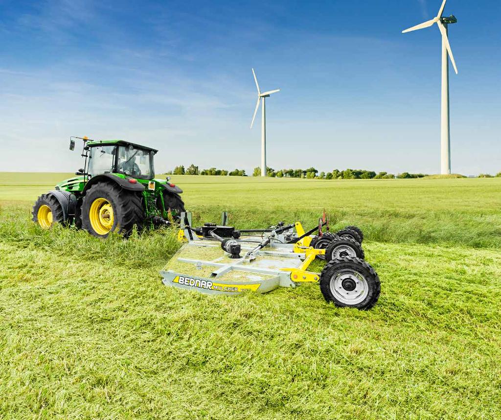 MULCHER MZ Kolmiroottorinen vaakatasomurskain MURSKAIMET KOVAAN TYÖHÖN Kolmiroottoriset BEDNAR MULCHER MZ 4500 ja 6000 mallit ovat erittäin suosittuja