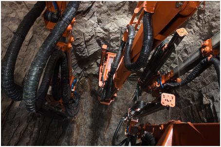 Safe-Spiraali MINE +:n paloluokitus on V-0, standardin UL-94 mukaisesti.