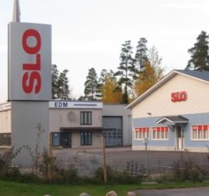 verkonrakentajat teollisuus Varastossa 20 000 sähköteknistä tuotetta, 1,6 milj.