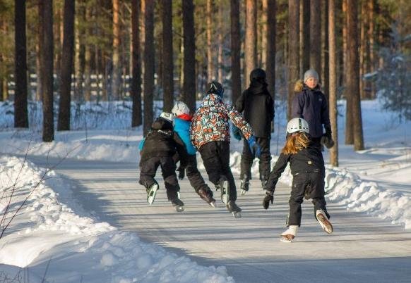Tom koulunjohtaja 5.lk 06-416 2401, 040-7748 748 Salmenkangas Heidi luokanopettaja 1.lk 040-5677023 Huhta-Niemi Henna luokanopettaja 2.lk 06-4162 330 Kankaanpää Arja luokanopettaja 3.