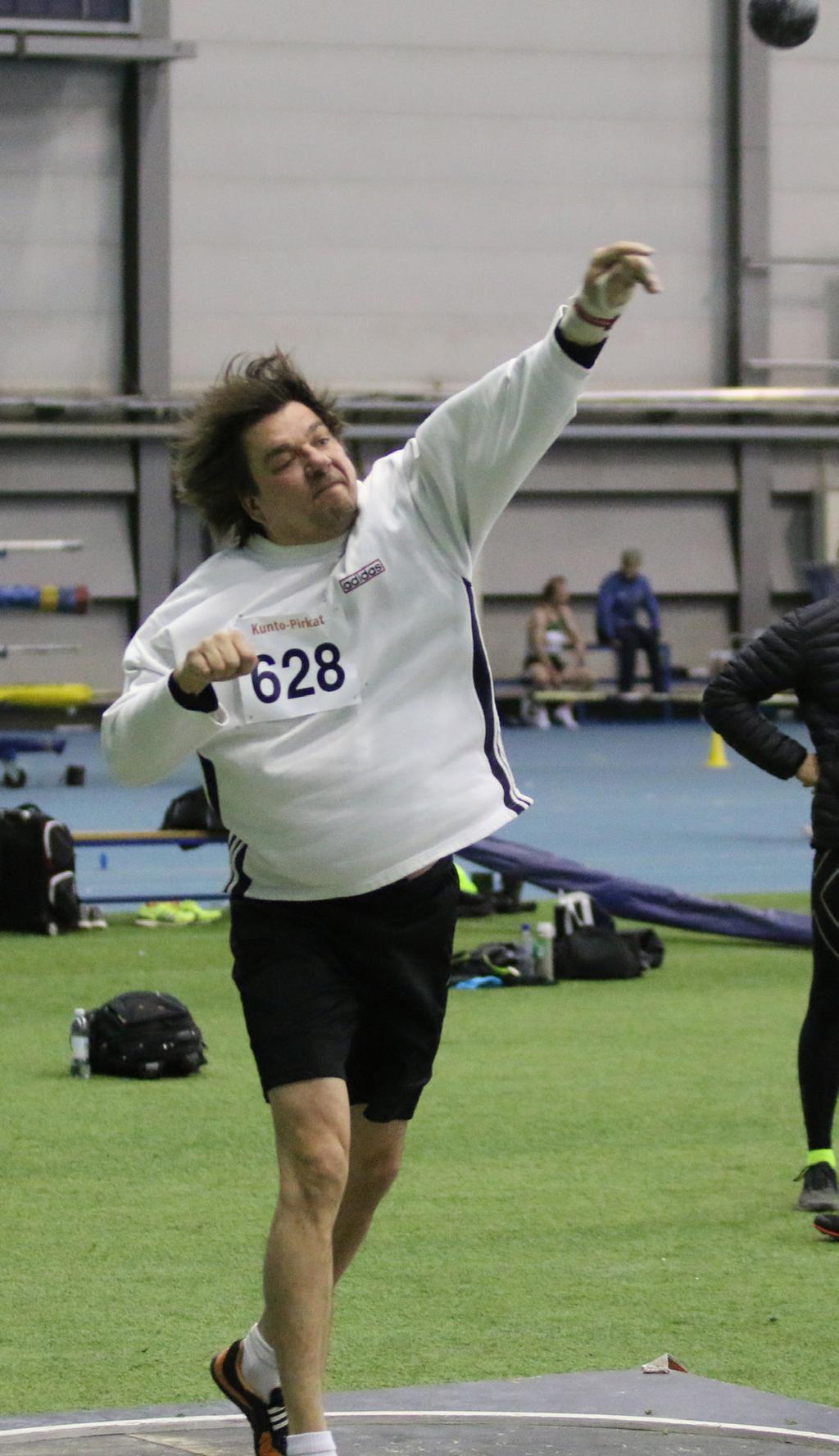 HKV pistetilasto, SM-hallit 218 Sija Nimi ja sarja Lajit ja sijoitus Pist. 1. Ari Aartola M65 6m 1/9, pituus 1/8, 4x2m 1/3, korkeus 3/8, 6m aidat 3/4 21 2.