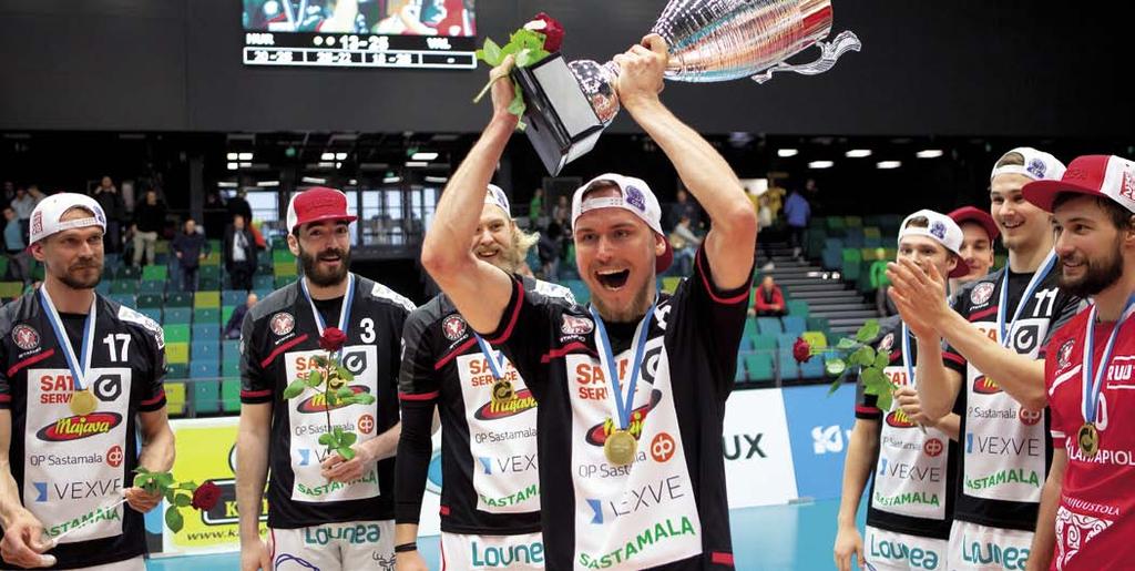 miesten mestaruusliiga Teksti toni flink kuvat tuomas pelto naisten mestaruusliiga Teksti toni flink kuvat osku sahlsten VaLePa uusi mestaruutensa HPK:n mestarijoukkue ottaa ilon irti kultamitaleista.