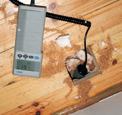 Purueristeen alaosan tummuminen on selvä merkki kosteuden siirtymisestä
