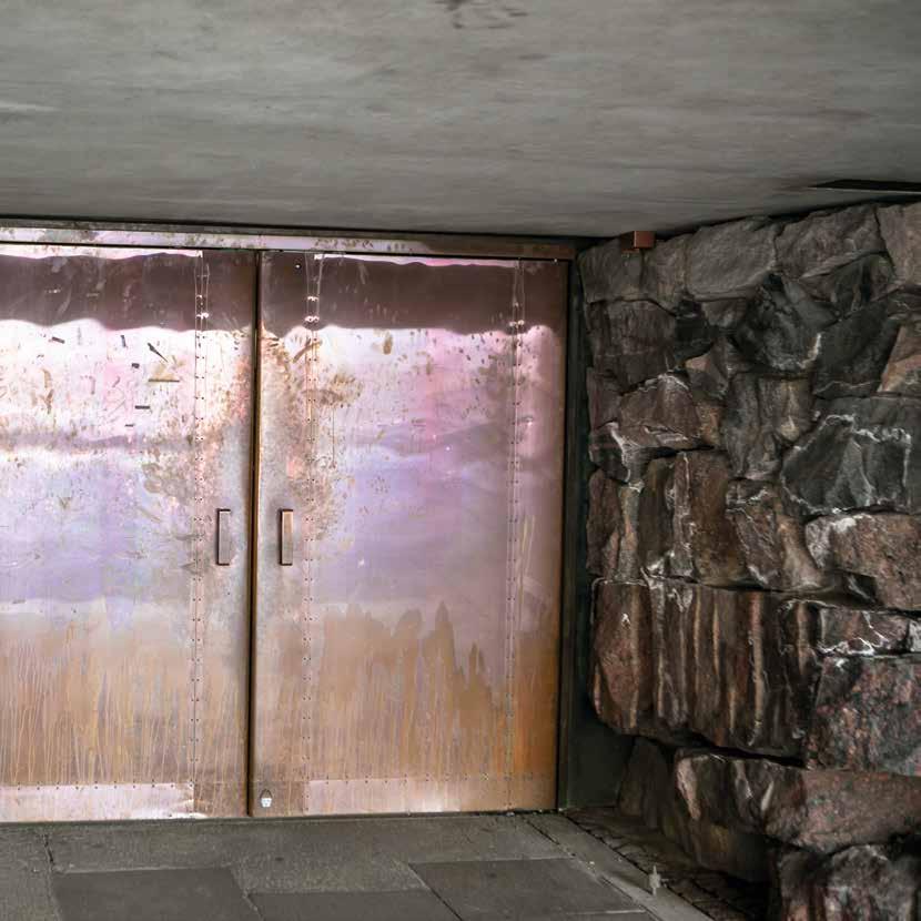 SISÄLTÖ Kirkolliset toimitukset 4 Hartaushetket, messut 6 Lapset, kouluikäiset ja perheet 11 Nuoret 14 Diakoniatyö arjessa mukana 17 Vapaaehtoistoiminta virkistää 20 Kansainvälisyys ja