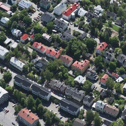 Tästä johtuen alueen kadut jäivät kapeiksi kujiksi ja asutus muodostui erittäin tiiviiksi.