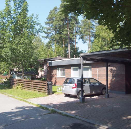 6 LUKONMÄKI Ikämiestenkatu 1900-luku Kaava vahvistettu: 1973 Rakentamisvuosi: 1974-85 Tontin omistus: Yksityinen/ Kaupunki