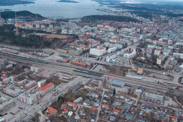 MUOTOA KOSKeVAT TAVOITTeeT MIllAINeN YleISKAAVA ja MITeN? Yleiskaavan tarkistamistarve arvioidaan valtuustokausittain Koko kaupungin yleiskaavan laatiminen kestää Suomessa yleensä kymmenkunta vuotta.