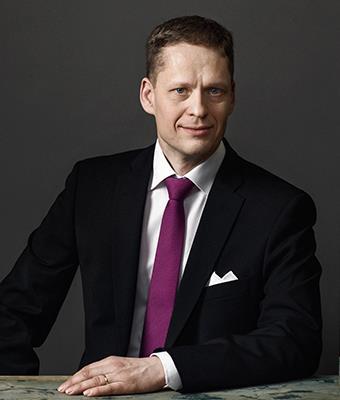 Marko Onnela (s. 1974) MMM, agronomi, HKScan Oyj:n hallituksen varajäsen 2015 2016, hallituksen jäsen ja varapj.