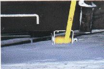20 kn:n rataslukolla varustettuja hihnoja tai kertakäyttöhihnoja. Kuva 36. Sim -vaunun hihnat Kuva 38.