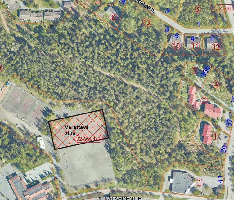 Kuopion kaupunki Pöytäkirja 3/2018 43 (45) 50 Vaikutusten arviointi - Kuopion Tennisseura ry:lle on vuokrattu kaupungingeodeetin 18.3.2009 47 päätöksellä alue Niiralan montusta 1.9.2009-31.8.2014 väliseksi ajaksi tennishallia varten.