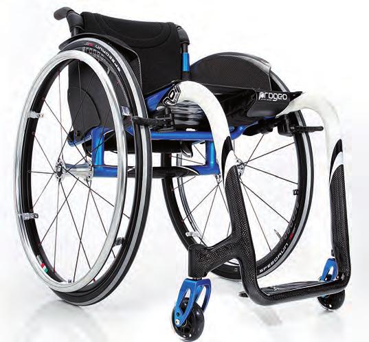 Noir Ultrakevyt kiinteärunkoinen aktiivipyörätuoli, joka valmistetaan yksilöllisesti käyttäjän mittojen ja toiveiden