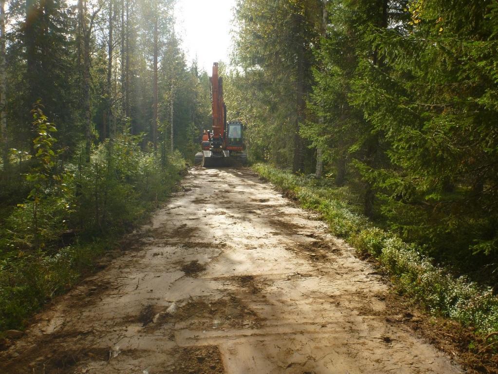 Simojoen kunnostus 2016-2017 Kutu- ja poikasalueita kunnostettiin noin 11.6 ha (35 ha) kohde virta-alueitten kokonaispinta-ala 58 ha Kutusora (20-100 mm Ø) 1 721 t.