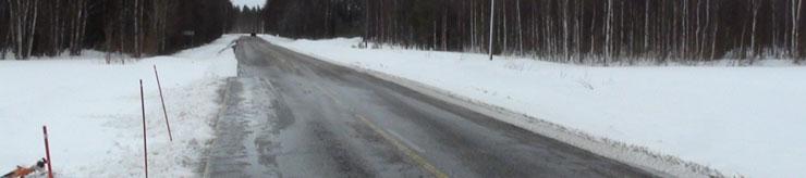 ensimmäisillä mittauksilla vain pientä muutosta, joka johtunee materiaalin tiivistymisestä antureiden ympärillä.