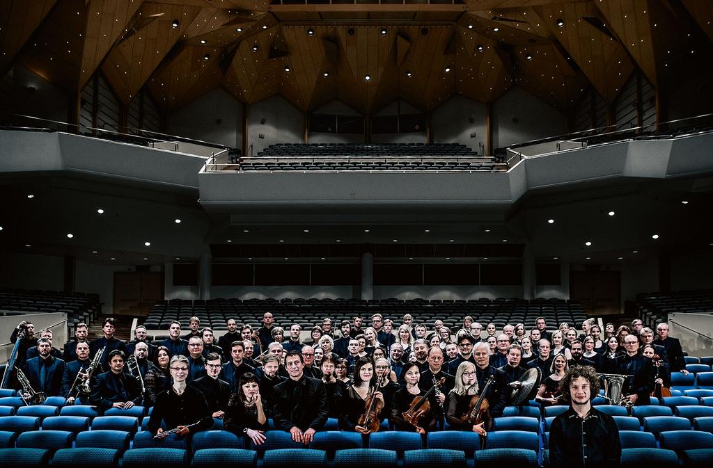 TEKIJÄT TAMPERE FILHARMONIA Tampere Filharmonia on 97 muusikon vahvuudellaan ainoa täysimittainen sinfoniaorkesteri pääkaupungin ulkopuolella.